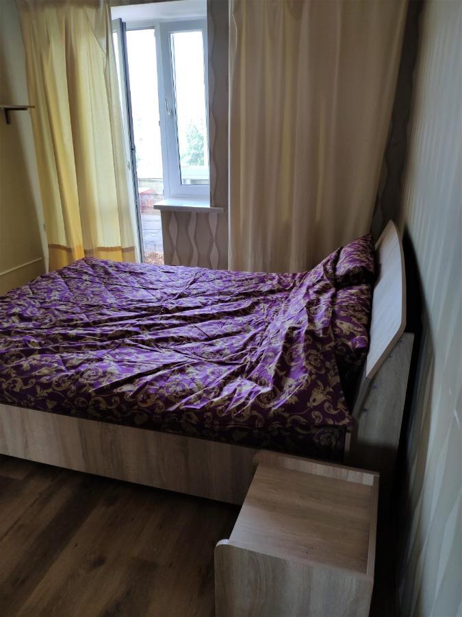 קייב Cozy One Bedroom Apartment מראה חיצוני תמונה