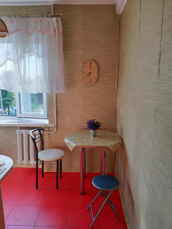 קייב Cozy One Bedroom Apartment מראה חיצוני תמונה